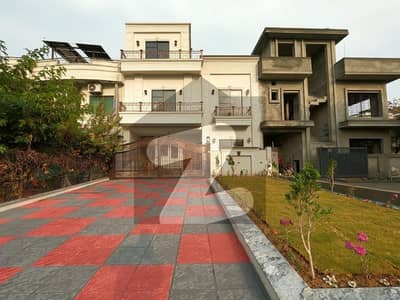 Prominently-Located On Excellent Location House Available In G-13/3 For sale