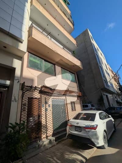 جامی کمرشل ایریا ڈی ایچ اے فیز 7,ڈی ایچ اے ڈیفینس,کراچی میں 8 مرلہ دفتر 6.0 کروڑ میں برائے فروخت۔