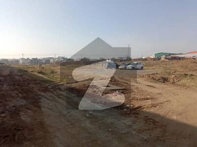 آئی 11/3 آئی ۔ 11,اسلام آباد میں 1 کنال کمرشل پلاٹ 21.0 کروڑ میں برائے فروخت۔