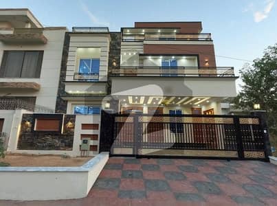 Corner 10 Marla Spacious House Is Available In G-13/1 For sale