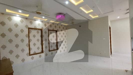 جی ۔ 8 اسلام آباد میں 12 مرلہ مکان 11.5 کروڑ میں برائے فروخت۔