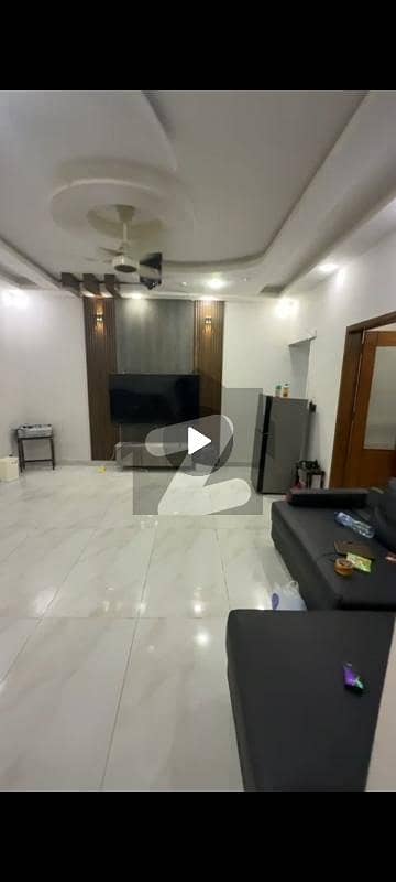 ڈی ایچ اے فیز 5 ڈی ایچ اے ڈیفینس,کراچی میں 2 کمروں کا 4 مرلہ فلیٹ 1.25 کروڑ میں برائے فروخت۔