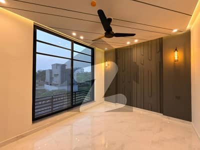 10Marla lower portion for rent in nespak near Valencia town