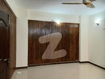 Flat Available For Sale In Askari 11 Lahore