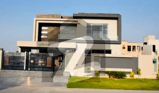 DHA PHASE 6 FULL HOUSE FOR RENT