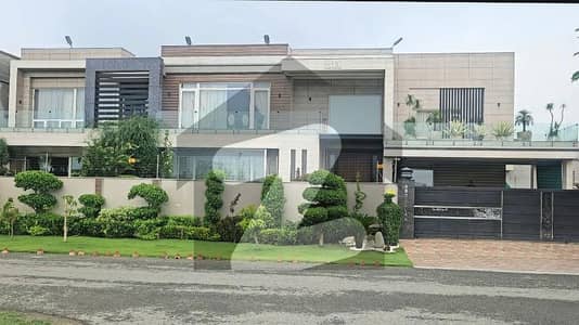 ڈی ایچ اے فیز 6 ڈیفنس (ڈی ایچ اے),لاہور میں 6 کمروں کا 2 کنال مکان 32.0 کروڑ میں برائے فروخت۔