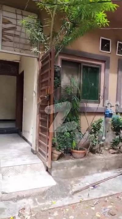 تاجپورہ لاہور میں 3 کمروں کا 2 مرلہ مکان 1.1 کروڑ میں برائے فروخت۔