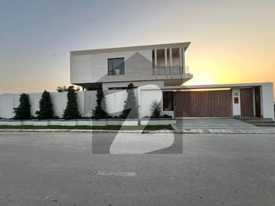 ڈی ایچ اے فیز 8 ڈی ایچ اے ڈیفینس,کراچی میں 6 کمروں کا 2 کنال مکان 55.0 کروڑ میں برائے فروخت۔