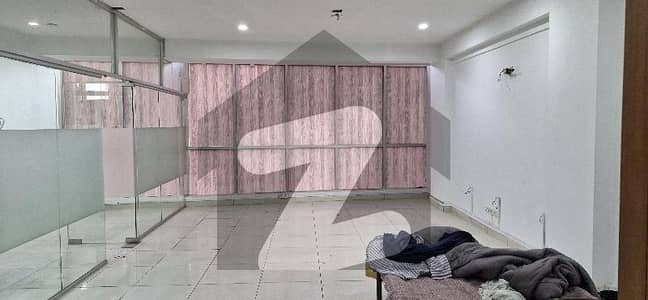 جامی کمرشل ایریا ڈی ایچ اے فیز 7,ڈی ایچ اے ڈیفینس,کراچی میں 5 مرلہ دفتر 1.65 لاکھ میں کرایہ پر دستیاب ہے۔