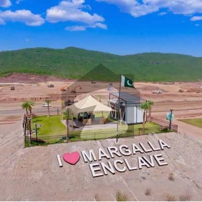 مارگلہ انکلیو مارگلہ ایونیو,اسلام آباد میں 10 مرلہ رہائشی پلاٹ 2.6 کروڑ میں برائے فروخت۔