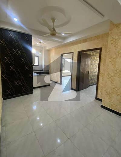 گلبرگ گرینز گلبرگ,اسلام آباد میں 2 کمروں کا 4 مرلہ فلیٹ 40.0 ہزار میں کرایہ پر دستیاب ہے۔