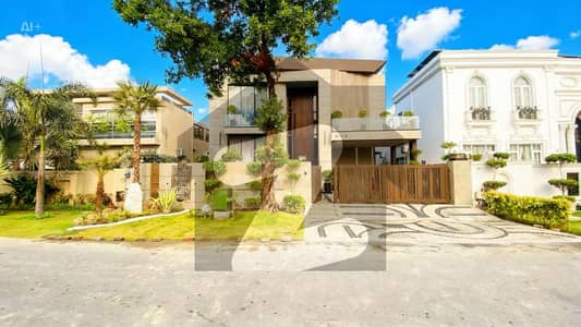 ڈی ایچ اے فیز 6 - بلاک ایچ فیز 6,ڈیفنس (ڈی ایچ اے),لاہور میں 5 کمروں کا 1 کنال مکان 9.75 کروڑ میں برائے فروخت۔