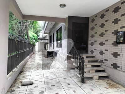 End Close Proper 50x90 Livable House Out Of Market