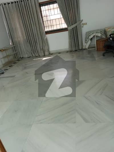 Bungalow For Rent 1000 Yards