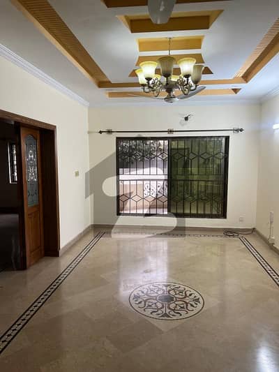 House For Rent in F-6