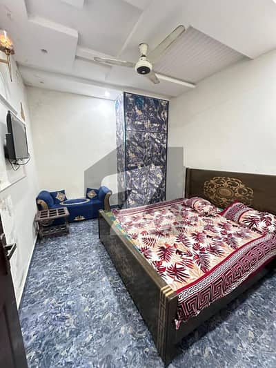 والٹن روڈ لاہور میں 1 کمرے کا 3 مرلہ بالائی پورشن 40.0 ہزار میں کرایہ پر دستیاب ہے۔