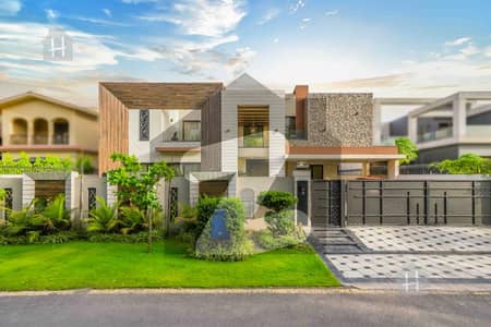 ڈی ایچ اے فیز 8 ڈیفنس (ڈی ایچ اے),لاہور میں 6 کمروں کا 1 کنال مکان 8.4 کروڑ میں برائے فروخت۔