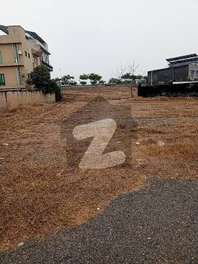 بحریہ ٹاؤن فیز 8 ۔ بلاک آئی بحریہ ٹاؤن فیز 8,بحریہ ٹاؤن راولپنڈی,راولپنڈی میں 19 مرلہ رہائشی پلاٹ 1.7 کروڑ میں برائے فروخت۔