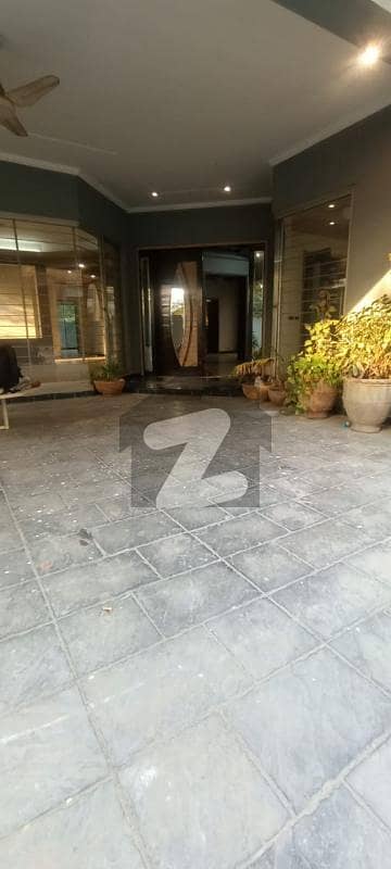 Prime Location 1 Kanal Modern House Available For Rent in DHA Phase 4 Prime Location 1 Kanal Modern House Available For Rent in DHA Phase 4