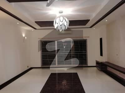 1 Kanal Modern Out Dseign House Prime Hot For Sale dha Phase5 1 Kanal Modern Out Dseign House Prime Hot For Sale dha Phase5