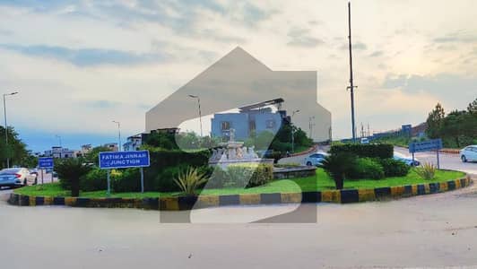 بحریہ ٹاؤن فیز 8 ۔ بلاک بی بحریہ ٹاؤن فیز 8,بحریہ ٹاؤن راولپنڈی,راولپنڈی میں 10 مرلہ رہائشی پلاٹ 1.2 کروڑ میں برائے فروخت۔