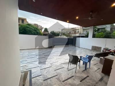 7 Bedroom House For Rent Ideal Location