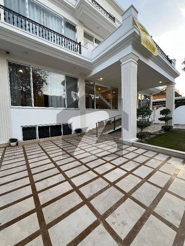 ایف ۔ 7 اسلام آباد میں 10 کمروں کا 1 کنال مکان 16.0 لاکھ میں کرایہ پر دستیاب ہے۔ ایف ۔ 7 اسلام آباد میں 10 کمروں کا 1 کنال مکان 16.0 لاکھ میں کرایہ پر دستیاب ہے۔