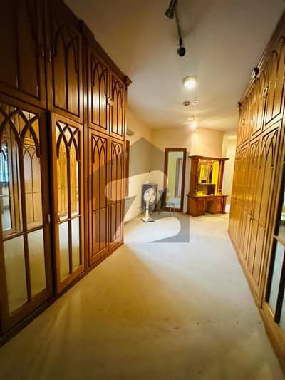 F-10 Islamabad Beautiful Upper Portion Available For Rent.