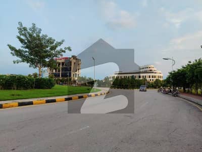 بحریہ ٹاؤن فیز 8 ۔ سیکٹر ایف - 3 بحریہ ٹاؤن فیز 8,بحریہ ٹاؤن راولپنڈی,راولپنڈی میں 10 مرلہ رہائشی پلاٹ 70.0 لاکھ میں برائے فروخت۔