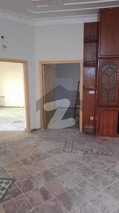 Upper Portion For Rent With Gas