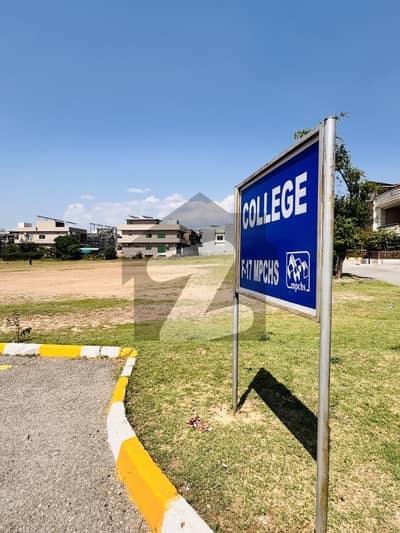 Good Location Plot Available For Sale