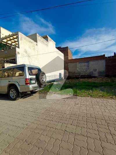 توحید ٹاؤن سیالکوٹ میں 6 مرلہ رہائشی پلاٹ 1.56 کروڑ میں برائے فروخت۔