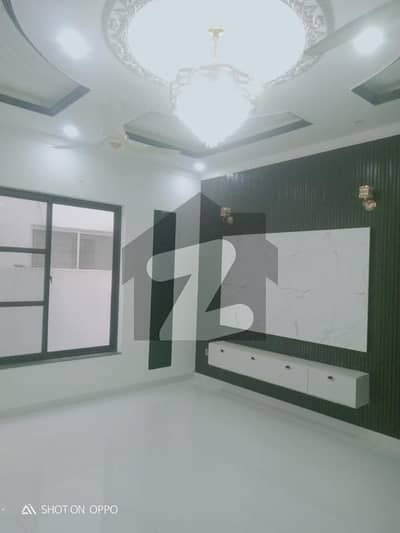 9 Marla Brand New House For Sale 4 Bed, Attached Baths, Stylish Tile & Marble Flooring