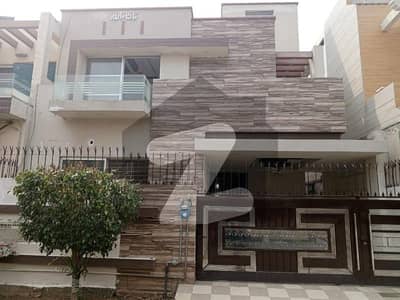 Dha Phase 2 ,8 Marla Upper Portion For Rent