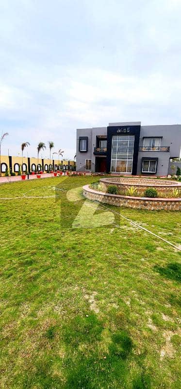 بیدیاں روڈ لاہور میں 4 کمروں کا 4 کنال فارم ہاؤس 7.0 کروڑ میں برائے فروخت۔