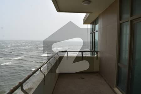 3-Beds Apartment Available For Sale