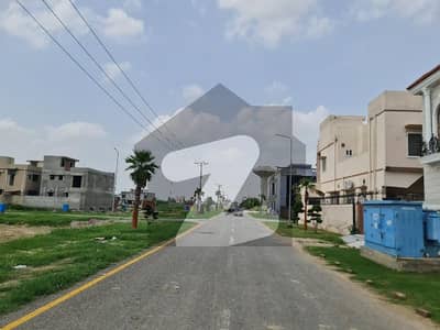 10 Marla Hot Location Plot Near To Big Park Available For Sale