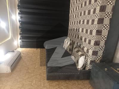 بحریہ ٹاؤن سیکٹر سی بحریہ ٹاؤن,لاہور میں 2 کمروں کا 4 مرلہ فلیٹ 85.0 ہزار میں کرایہ پر دستیاب ہے۔