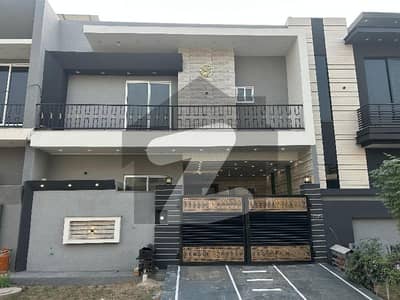 5 Marla Brand New Luxurious House For Sale In Eden Executive Canal Road Faisalabad