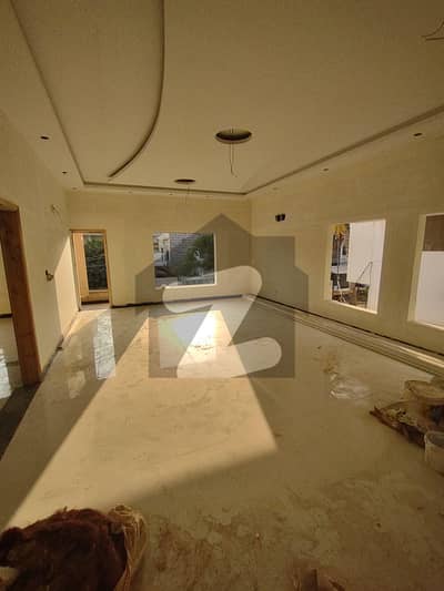 فیڈرل بی ایریا ۔ بلاک 5 فیڈرل بی ایریا,کراچی میں 5 کمروں کا 1 کنال مکان 3.0 لاکھ میں کرایہ پر دستیاب ہے۔