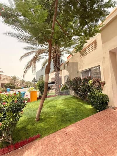 3Bed DDL 200sq Yd Villa FOR SALE INPRECINCT 10A. All Amenities Nearby Including Parks, Mosques And Gallery