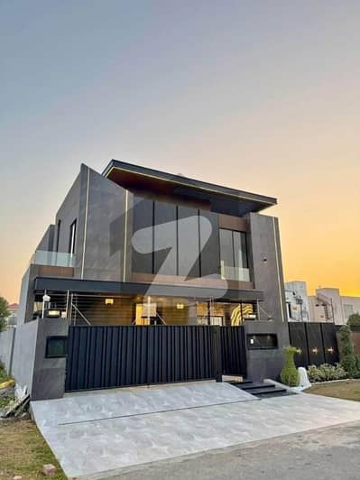 Phase 4 Block FF 1 KANLA Beautiful house FOR RENT