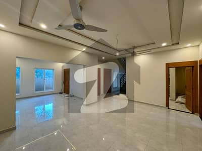 Bahria Enclave Islamabad Sector N 8 Marla Brand New House For Sale