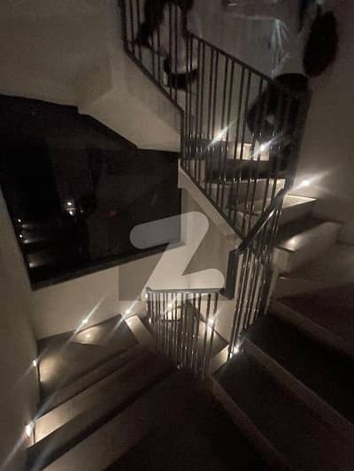 عمارکینیان ویوز اسلام آباد میں 2 کمروں کا 10 مرلہ بالائی پورشن 1.0 لاکھ میں کرایہ پر دستیاب ہے۔ عمارکینیان ویوز اسلام آباد میں 2 کمروں کا 10 مرلہ بالائی پورشن 1.0 لاکھ میں کرایہ پر دستیاب ہے۔