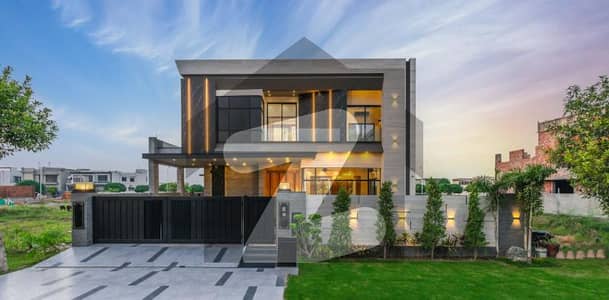 1 Kanal Top Quality Build Luxurious Beautiful Modern Design Villa With Basement For Sale In DHA Lahore Phase 7 Prime Location