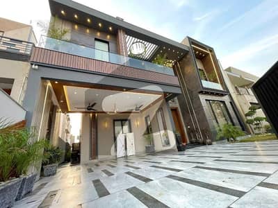 1 Kanal Beautifully Designed Modern House Upper Portion For Rent In DHA Phase 6