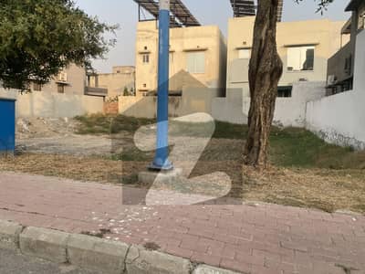 بحریہ نشیمن ۔ سن فلاور بحریہ نشیمن,لاہور میں 8 مرلہ رہائشی پلاٹ 65.0 لاکھ میں برائے فروخت۔