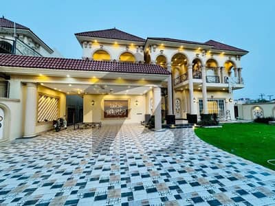 2 Kanal Luxury Spanish House for Sale in NEAR TO Valencia Town Lahore(With Basement)