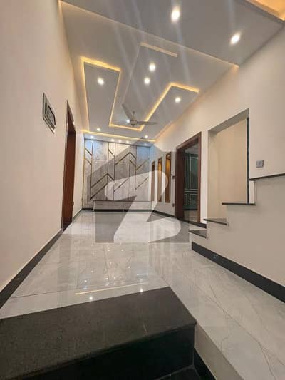 5 MARLA BRAND NEW HOUSE FOR SALE