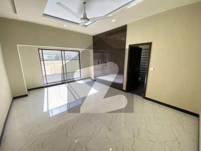 F-8 Cornor House For Sale